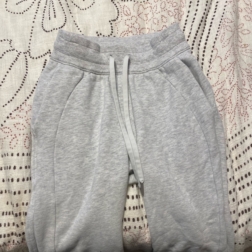 Lululemon Scuba joggers